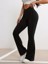 Spodnie z wysokim stanem i skrzyżowanymi nogawkami dla kobiet